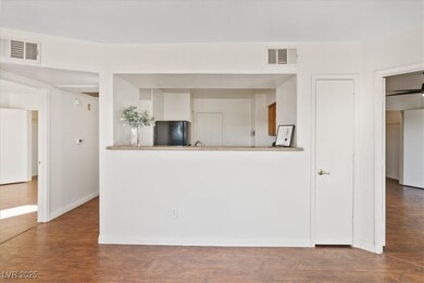 7255 W Sunset Rd unit 2093, Las Vegas, NV 89113 - photo 5