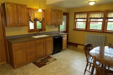 3204 S 2nd St unit 3206, Whitehall, PA 18052 - photo 6