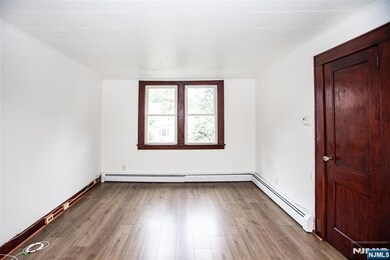 20 Summit Ave unit 2, Hawthorne, NJ 07506 - photo 4