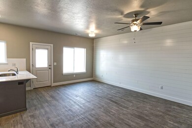 4 Living Room