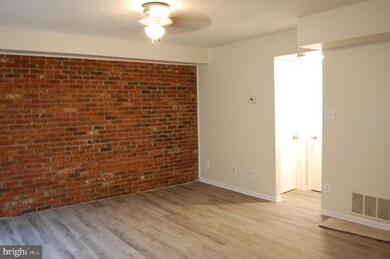 800 Windstream Way unit B, Edgewood, MD 21040 - photo 2
