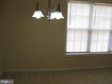 15616 Weathervane Terrace unit 616, Woodbridge, VA 22191 - photo 6