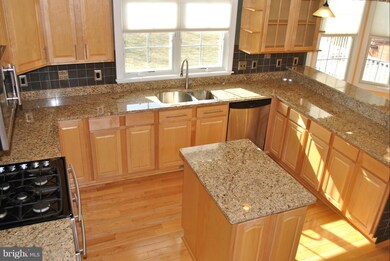 3306 Belnap Ct, Davidsonville, MD 21035 - photo 3