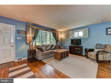 1360 Green Rd, Abington, PA 19001 - photo 2