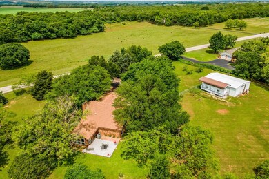 457 Shady Oak Dr, Weatherford, TX 76087 - photo 3