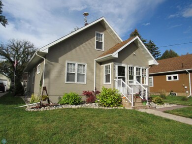 1321 11th Ave S, Fargo, ND 58103 - photo 2