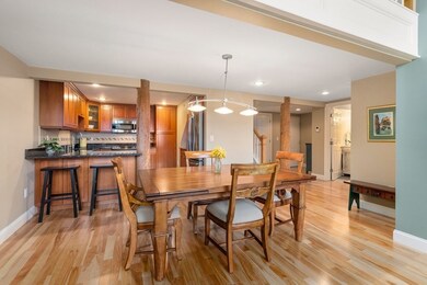 53 Warren St unit 201, Newburyport, MA 01950 - photo 3