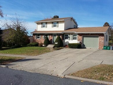 419 Dewberry Ave, Bethlehem, PA 18017 - photo 2