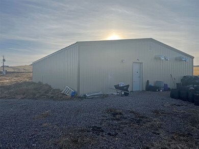 2400 sq ft shop front view