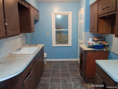 15675 Lappin St, Detroit, MI 48205 - photo 4