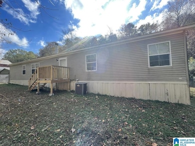 646 Commerce Ave, Dora, AL 35062 - photo 2