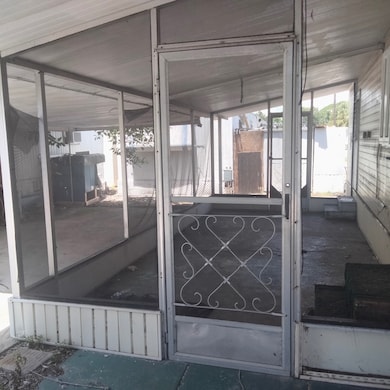 5917 14th St W unit 120, Bradenton, FL 34207 - photo 4