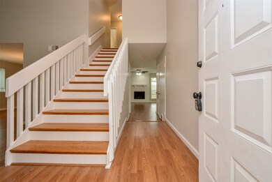 8018 Split Pine Dr, Houston, TX 77040 - photo 4