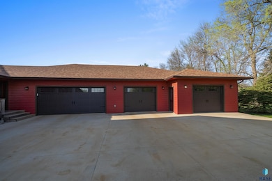 48190 265th St, Brandon, SD 57005 - photo 3