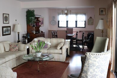 61 Cheshire Square, Little Silver, NJ 07739 - photo 4