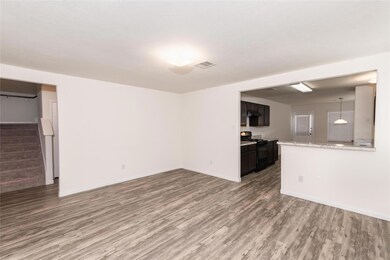 1503 Bobolink, Ennis, TX 75119 - photo 4