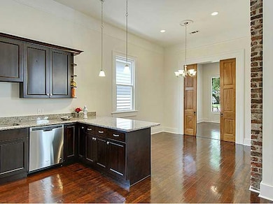 Kitchen. Kitchen and Dining Room - pocket doors le