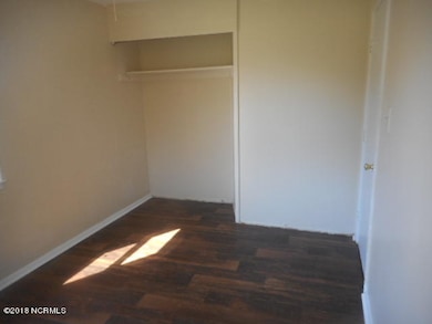 1228 Davis St, Jacksonville, NC 28540 - photo 4