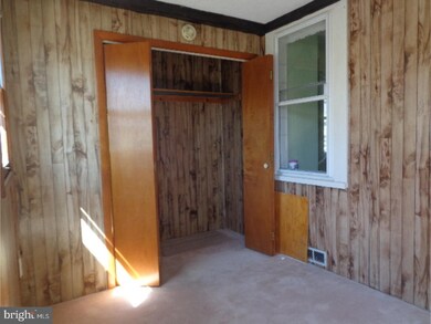 425 Summit Ave, Reading, PA 19607 - photo 3