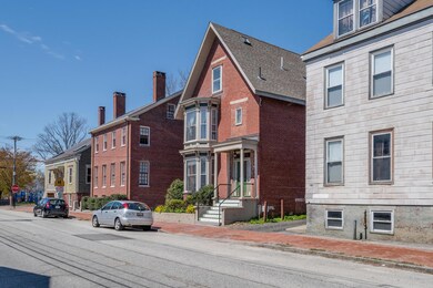 199 Spring St Unit 4 Portland-large-003-