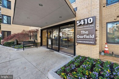 The Garfield unit 315, Washington, DC 20015 - photo 2