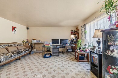 15080 Polk St, Sylmar, CA 91342 - photo 5