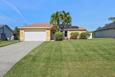 2041 NE 28th St, Cape Coral, FL 33909 - photo 2