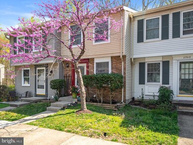 8341 Wind Fall Rd, Springfield, VA 22153 - photo 3