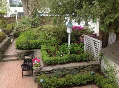 661 Steamboat Rd unit B, Greenwich, CT 06830 - photo 5