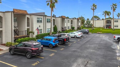 7701 Starkey Rd unit 324, Seminole, FL 33777 - photo 7