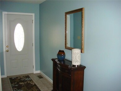 1033 E Santee Dr, Greensburg, IN 47240 - photo 6