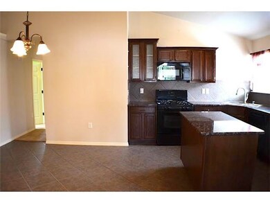 14313 Desert Point Dr, El Paso, TX 79928 - photo 3