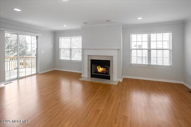 24 Hanna Ln unit 304, South Amboy, NJ 08879 - photo 6