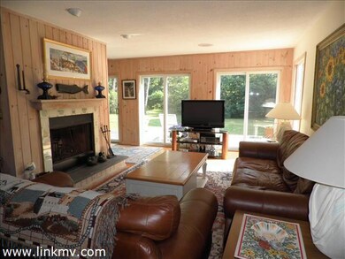 22 Old Dunhams Corner Way, Edgartown, MA 02539 - photo 5