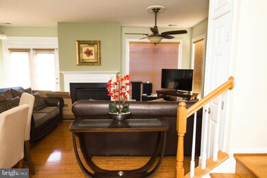 2725 Celestial Dr, Woodbridge, VA 22191 - photo 4