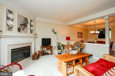 16808 Jed Forest Ln, Woodbridge, VA 22191 - photo 7