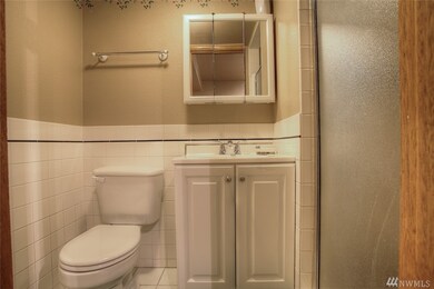 8417 41st St W, University Place, WA 98466 - photo 4