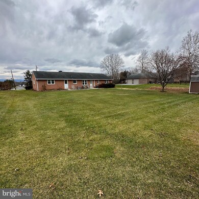 2360 Scotland Rd, Chambersburg, PA 17201 - photo 4