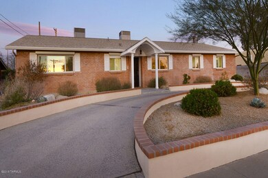 Handsome 1950's Modern