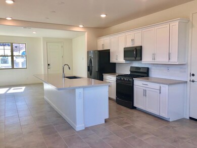 50 - Kitchen 2
