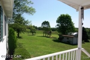 407 Beaver Run Dr, Lehighton, PA 18235 - photo 4