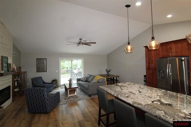 17 Village Ln, New Ulm, MN 56073 - photo 3