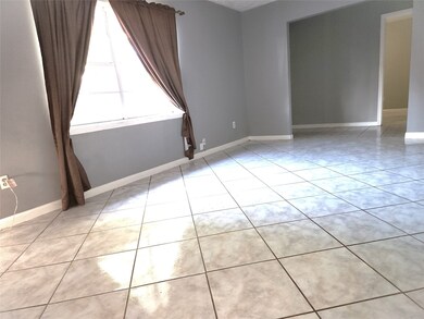 2618 Schilder Dr, Houston, TX 77093 - photo 2