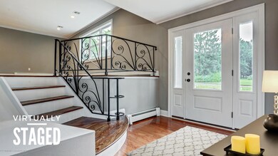 Staged_Entryway