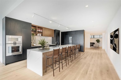 1006 Baylor St unit 202, Austin, TX 78703 - photo 7