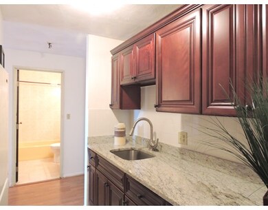 Sagamore Place Condominiums unit 915, Quincy, MA 02171 - photo 6