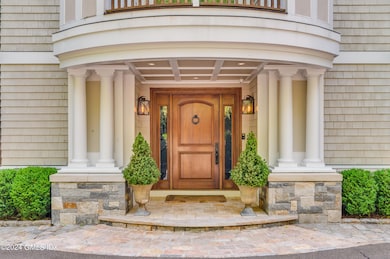 Exterior 2