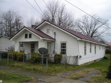 902 Henry St, Johnson City, TN 37601 - photo 3