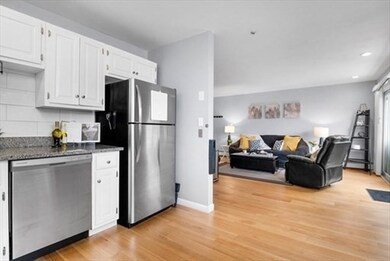 4 Fernview Ave unit 6, North Andover, MA 01845 - photo 4