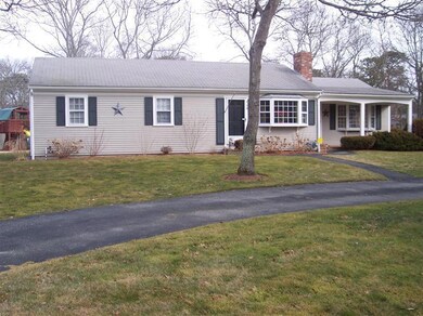 118 Captain Ellis Ln, Hyannis, MA 02601 - photo 2